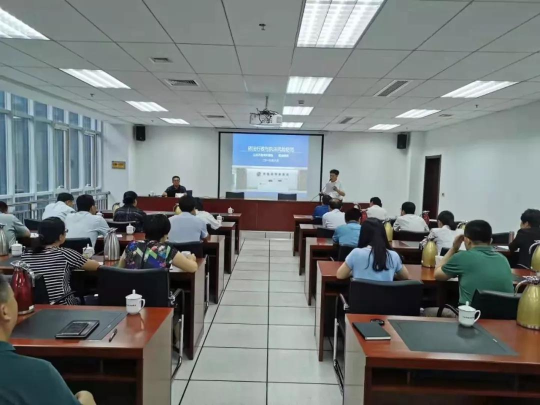 d7e33eab5508fa1681b2443338ae6d52.jpg