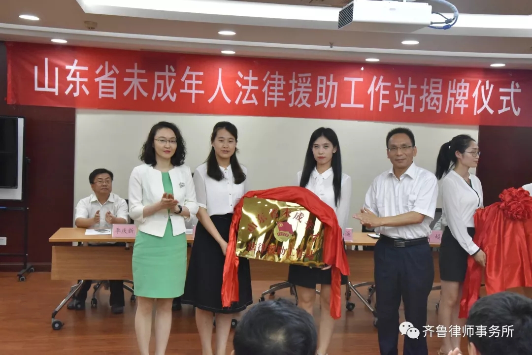 937eeccc60b9639e64ea0e0a66ab8374.jpg
